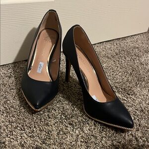 BCBGeneration Very Dark Blue-black Pointed Toe Heels